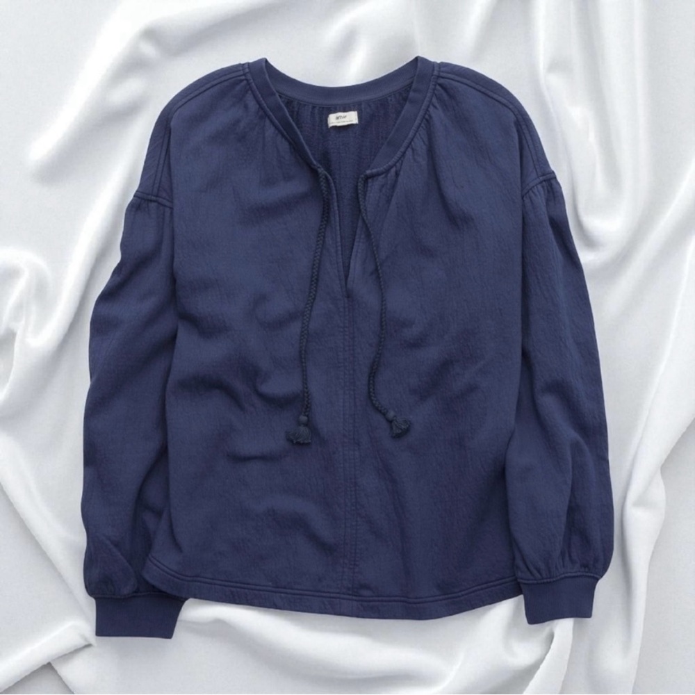 Aerie sweatshirt. Easy street pullover.   New.   Xl. Blue - Picture 6 of 6